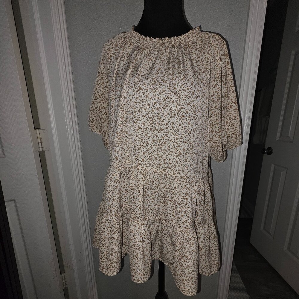 Wishlist Beige and Cream Tiered Babydoll Shirt Dress - Large